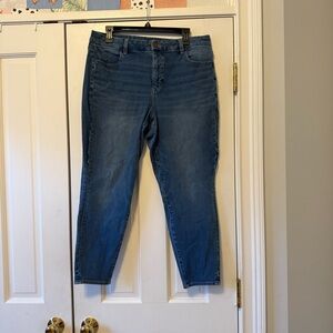 American Eagle Curvy Hi-Rise Jeggings Size 16 Short